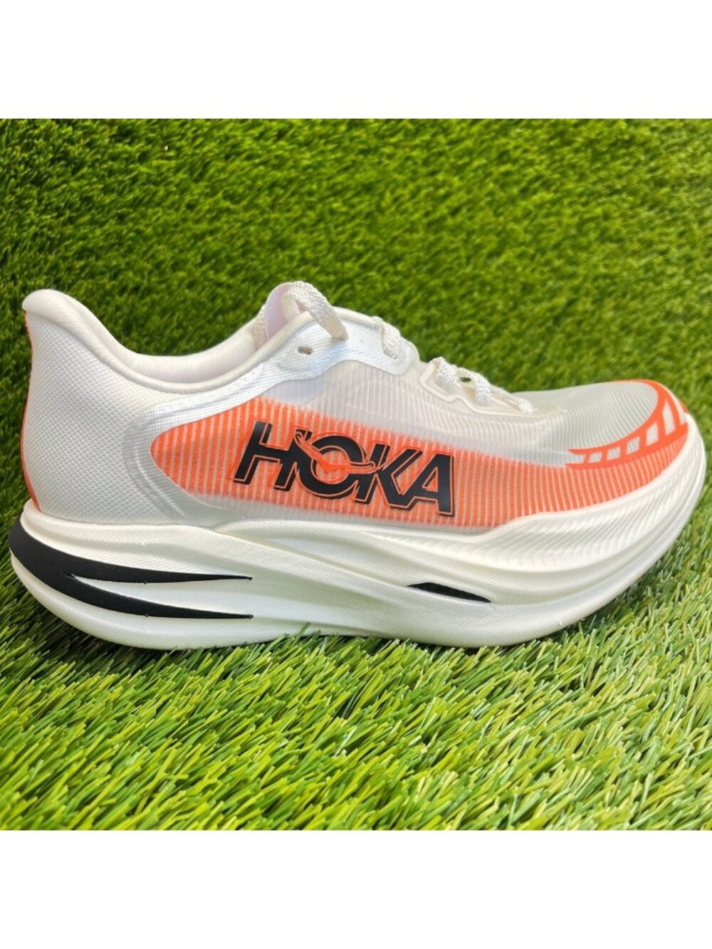 Hoka One One Cielo X1 2.0 Womens Size 7.5 Orange White Running Shoes Sneakers